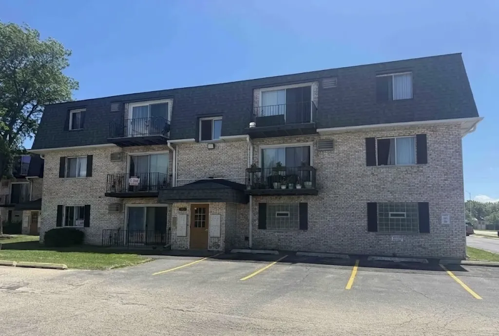 1321 North Baldwin Court Palatine IL 60074