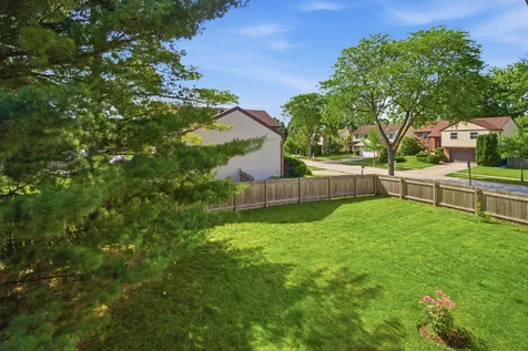 301 Horatio Boulevard Buffalo Grove IL 60089