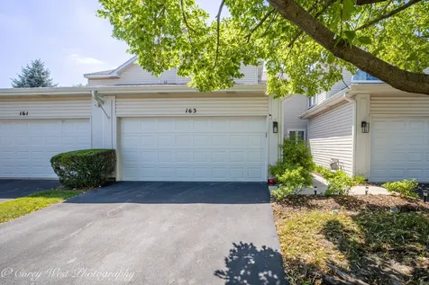 163 North Barton Trail Batavia IL 60510