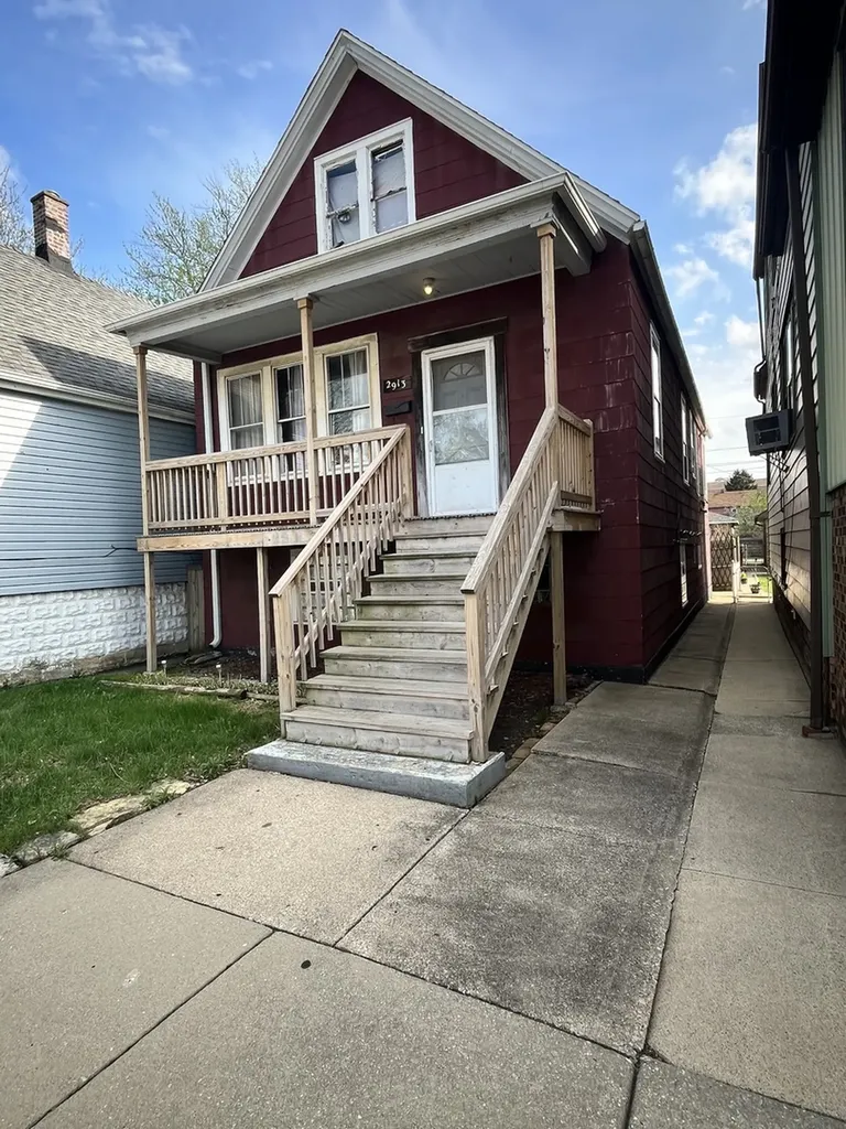 2913 East 97th Street Chicago IL 60617