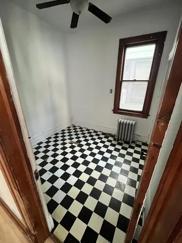 2913 East 97th Street Chicago IL 60617