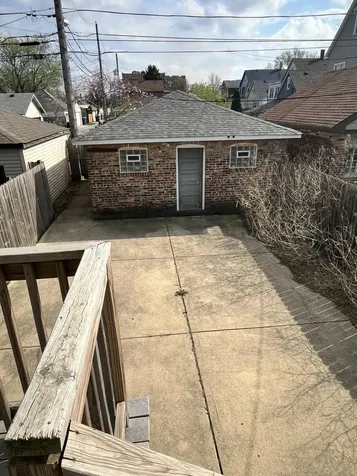 2913 East 97th Street Chicago IL 60617