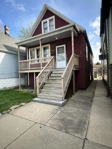 2913 East 97th Street Chicago IL 60617