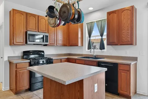 1541 Bristol Drive Hampshire IL 60140
