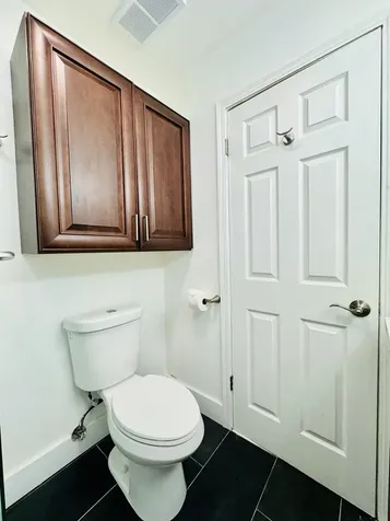 7258 West 72nd Street Bridgeview IL 60455