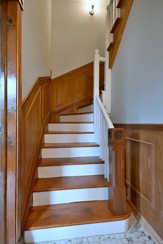 6424 Sinclair Avenue Berwyn IL 60402