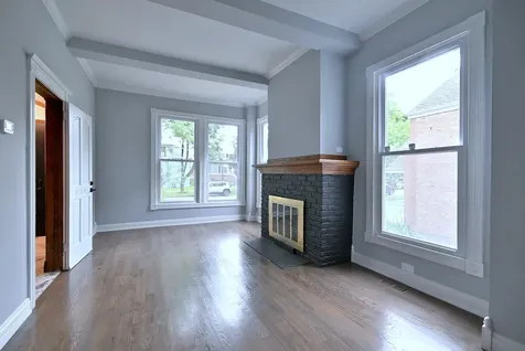 6424 Sinclair Avenue Berwyn IL 60402