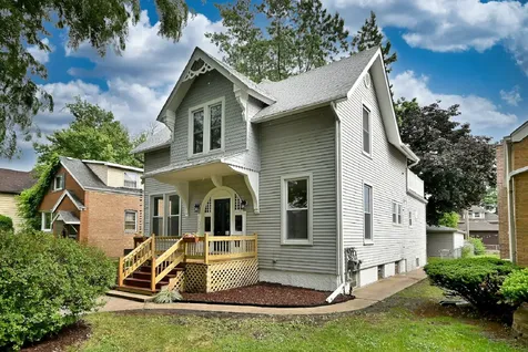 6424 Sinclair Avenue Berwyn IL 60402