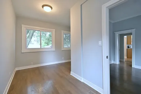 6424 Sinclair Avenue Berwyn IL 60402