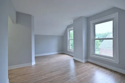 6424 Sinclair Avenue Berwyn IL 60402