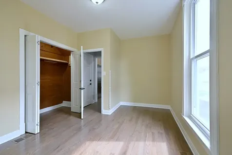 6424 Sinclair Avenue Berwyn IL 60402