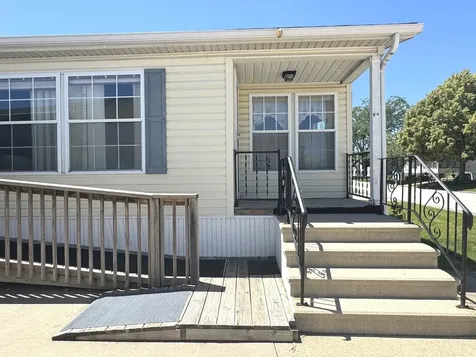 155 Scarlet Drive Manteno IL 60950