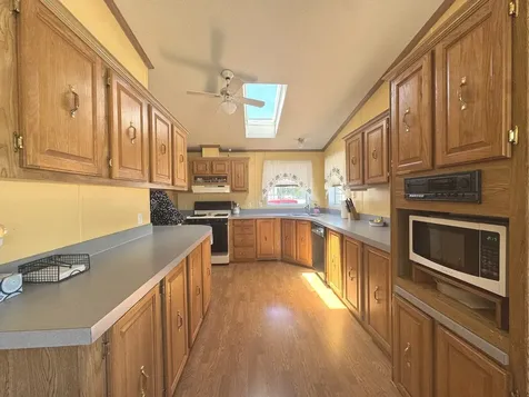 155 Scarlet Drive Manteno IL 60950