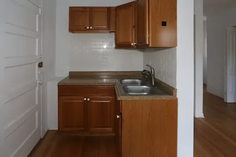 3257 West Wrightwood Avenue Chicago IL 60647