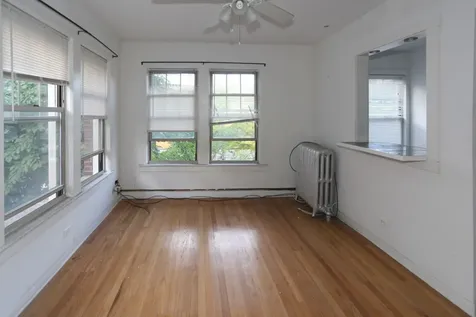 3257 West Wrightwood Avenue Chicago IL 60647