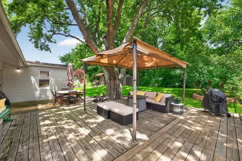 1009 Stratford Circle Streamwood IL 60107
