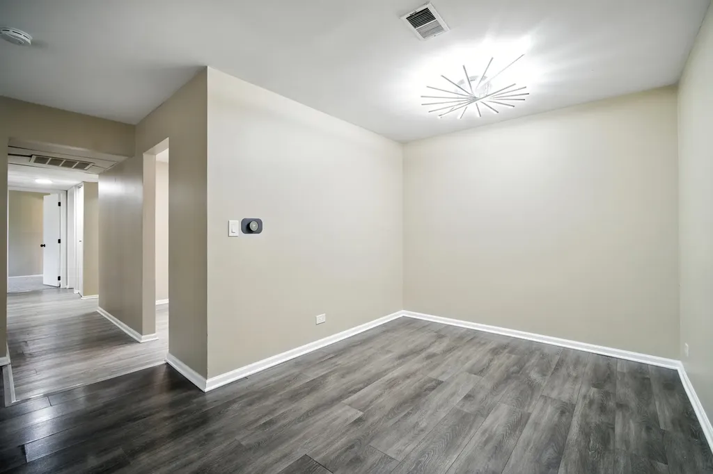 2600 Brookwood Way Drive Rolling Meadows IL 60008
