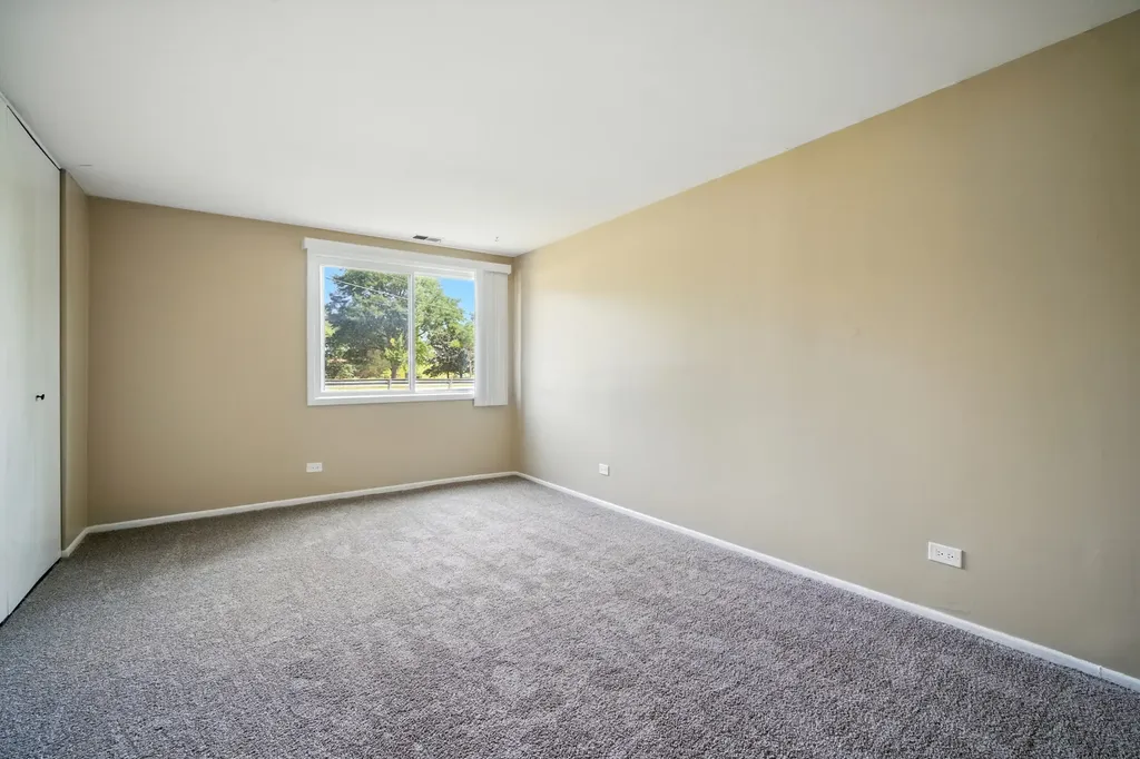 2600 Brookwood Way Drive Rolling Meadows IL 60008