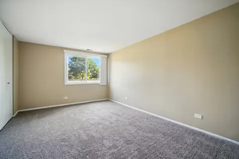 2600 Brookwood Way Drive Rolling Meadows IL 60008