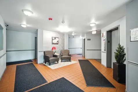 2600 Brookwood Way Drive Rolling Meadows IL 60008