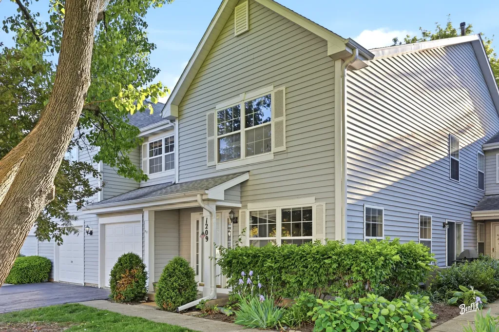 1209 Orleans Drive Mundelein IL 60060