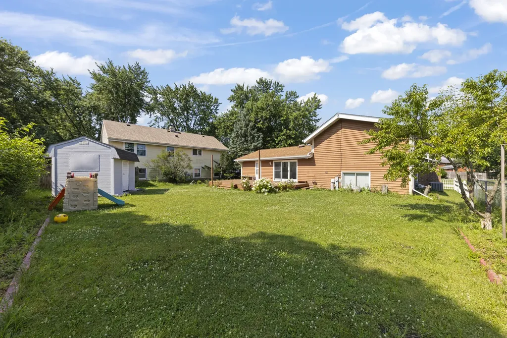 219 Kedvale Court Bolingbrook IL 60440
