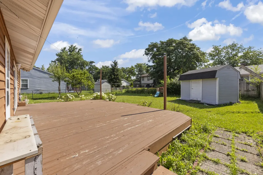 219 Kedvale Court Bolingbrook IL 60440