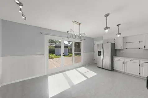219 Kedvale Court Bolingbrook IL 60440