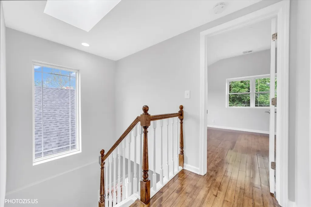 3515 North Oriole Avenue Chicago IL 60634