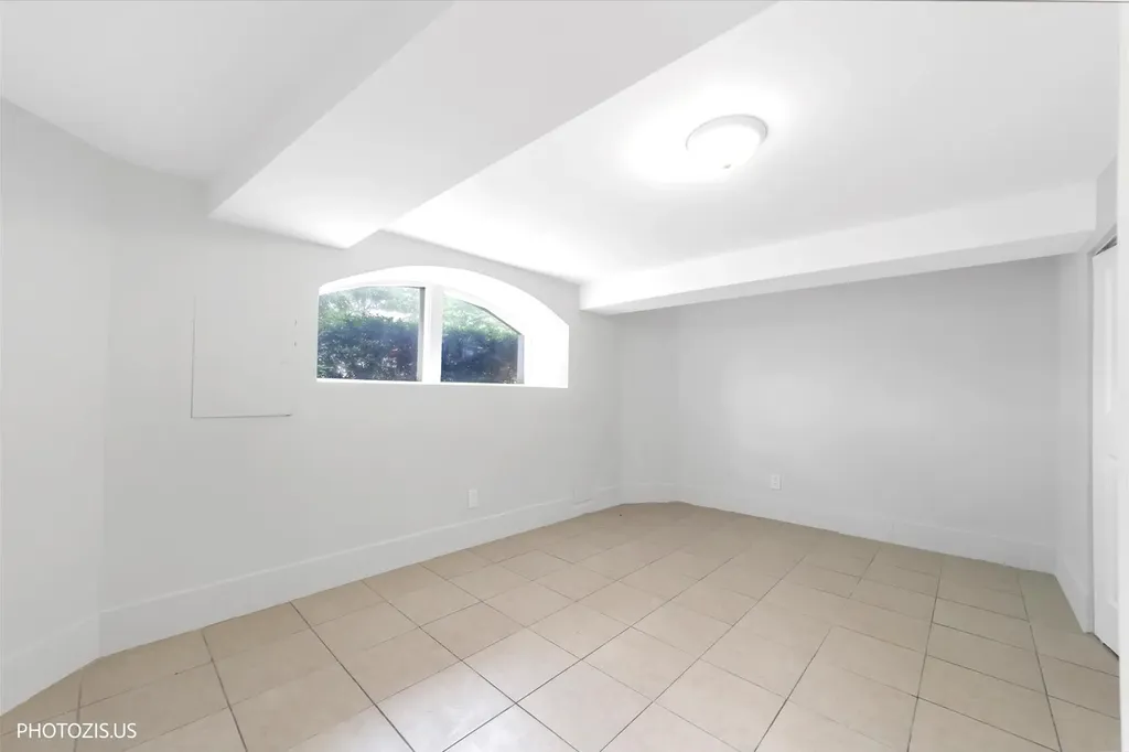3515 North Oriole Avenue Chicago IL 60634