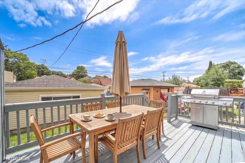 3515 North Oriole Avenue Chicago IL 60634