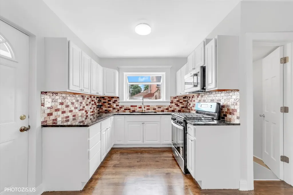 3515 North Oriole Avenue Chicago IL 60634