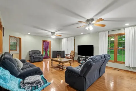 402 Holly Ridge Court St. Joseph IL 61873