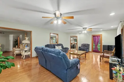 402 Holly Ridge Court St. Joseph IL 61873