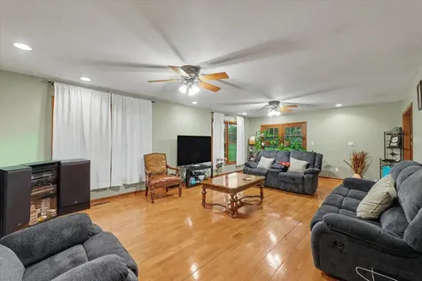 402 Holly Ridge Court St. Joseph IL 61873