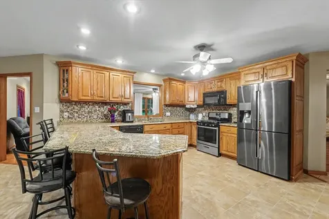 402 Holly Ridge Court St. Joseph IL 61873