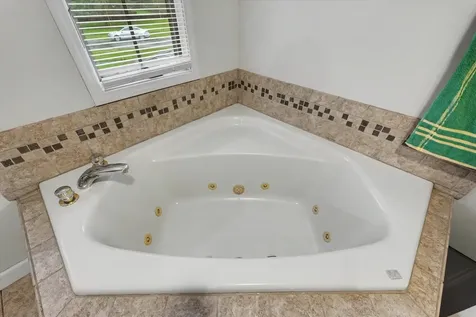 402 Holly Ridge Court St. Joseph IL 61873