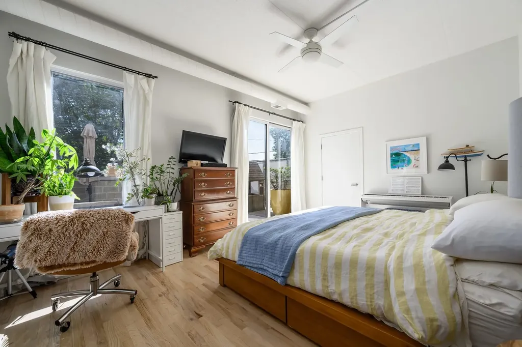 4114 North Lincoln Avenue Chicago IL 60618