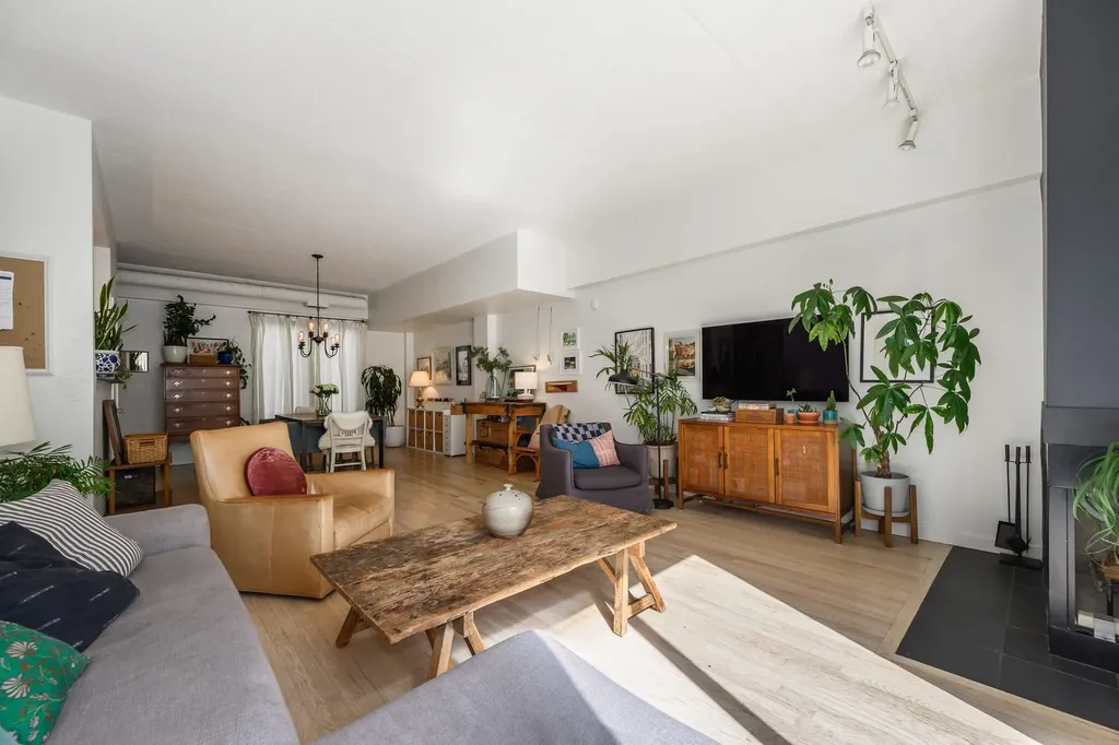 4114 North Lincoln Avenue Chicago IL 60618