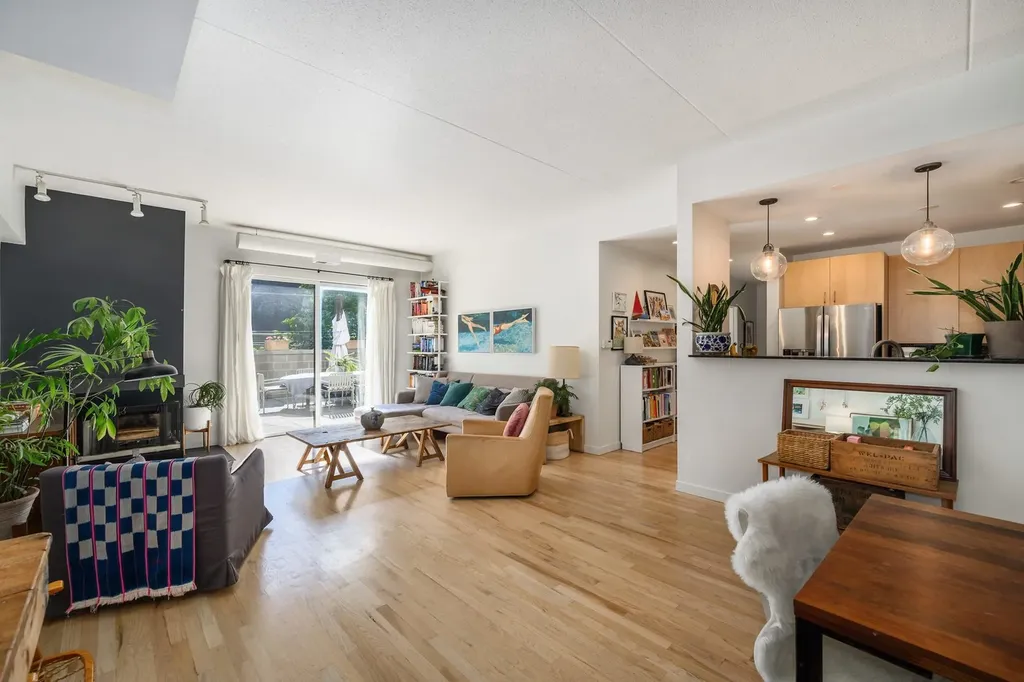 4114 North Lincoln Avenue Chicago IL 60618