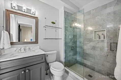 1520 West Henderson Street Chicago IL 60657