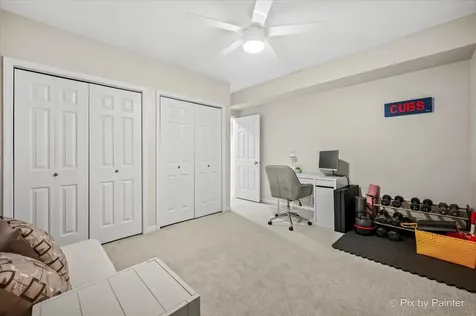1520 West Henderson Street Chicago IL 60657