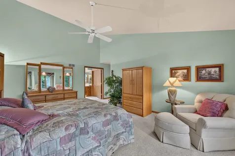 2005 Selkirk Court Inverness IL 60010
