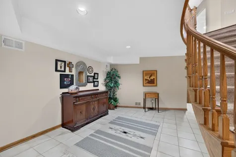 2005 Selkirk Court Inverness IL 60010