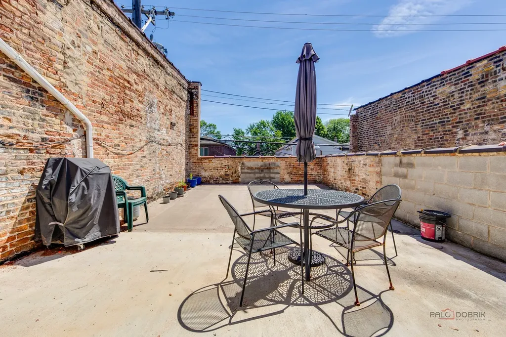 3511 South Halsted Street Chicago IL 60609