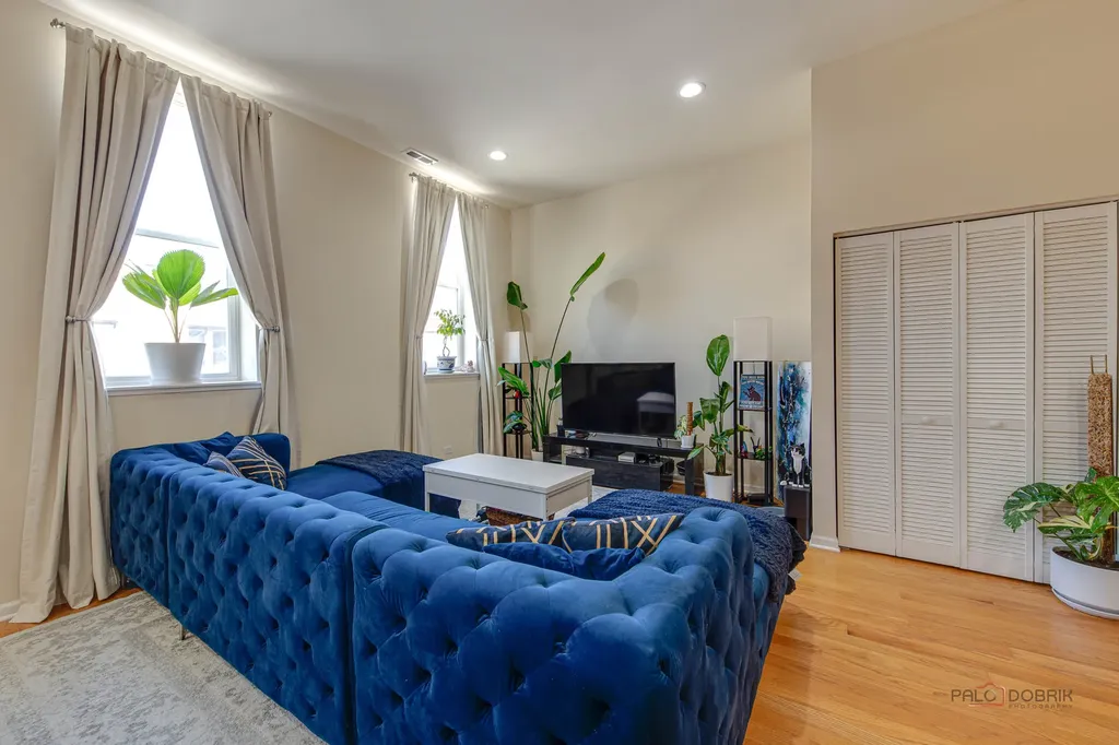 3511 South Halsted Street Chicago IL 60609