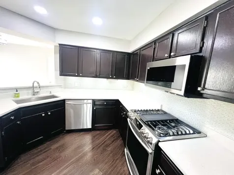 111 North Woodbury Lane Lake Bluff IL 60044