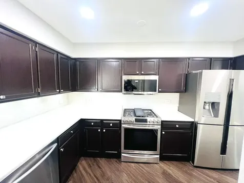 111 North Woodbury Lane Lake Bluff IL 60044