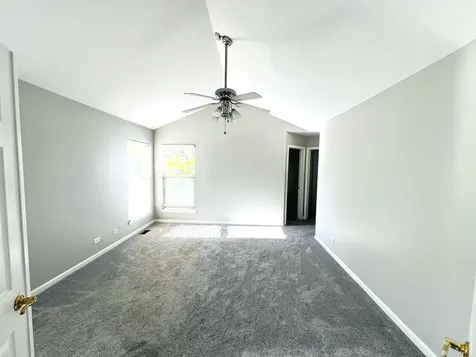 111 North Woodbury Lane Lake Bluff IL 60044