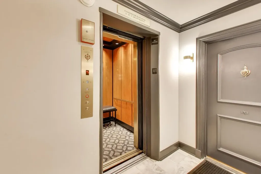 1420 Sheridan Road Wilmette IL 60091